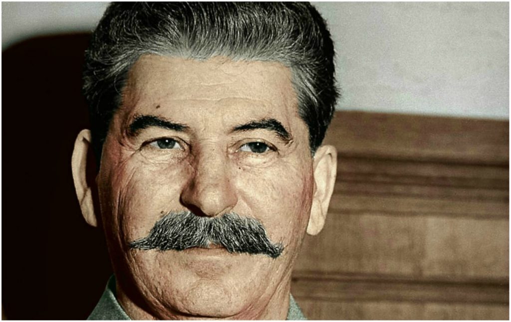 Στάλιν "Ο διεθνής χαρακτήρας της Οχτωβριανής Επανάστασης"