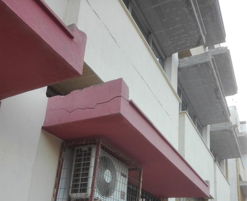 3ο Λύκειο Περιστερίου: Από το «όλα τα σχολικά κτίρια είναι ασφαλή» στο «θα παρθούν μέτρα» η διοίκηση Παχατουρίδη (ΦΩΤΟ)
