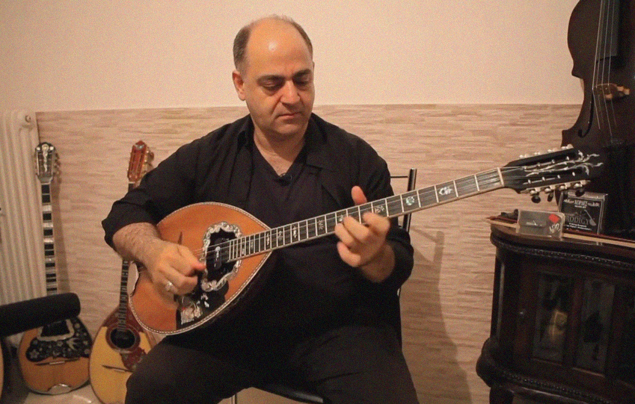 «Πρώτα γνώρισα τη μάνα μου και μετά το μπουζούκι» Το φαινόμενο