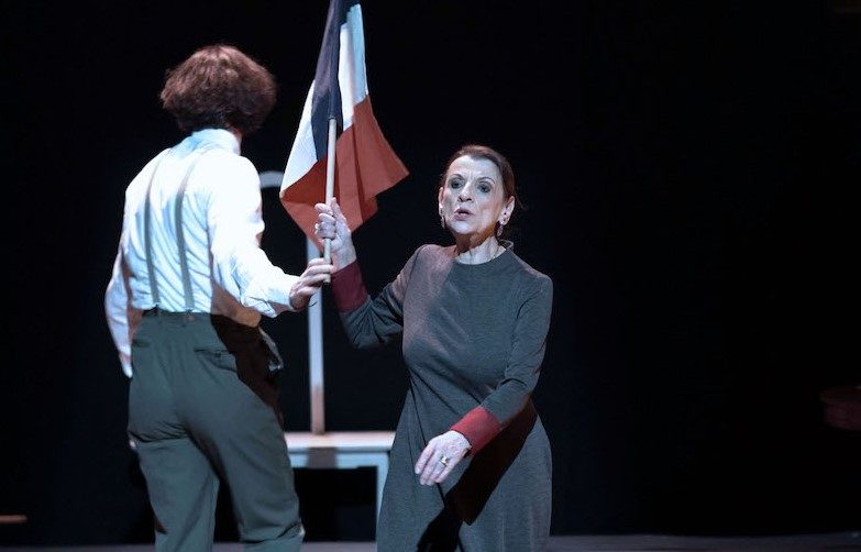Η Κατιούσα σας πάει θέατρο: Κερδίστε δωρεάν προσκλήσεις για την παράσταση «Τζένη και Μαρξ» στο θέατρο OLVIO