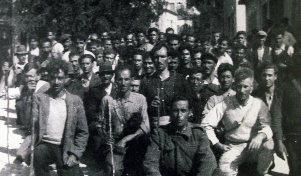 24 Δεκέμβρη 1944: «Go back»! O οπλισμένος λαός της Μυτιλήνης, μαζί με τον ΕΛΑΣ, διώχνουν τους Άγγλους καταχτητές