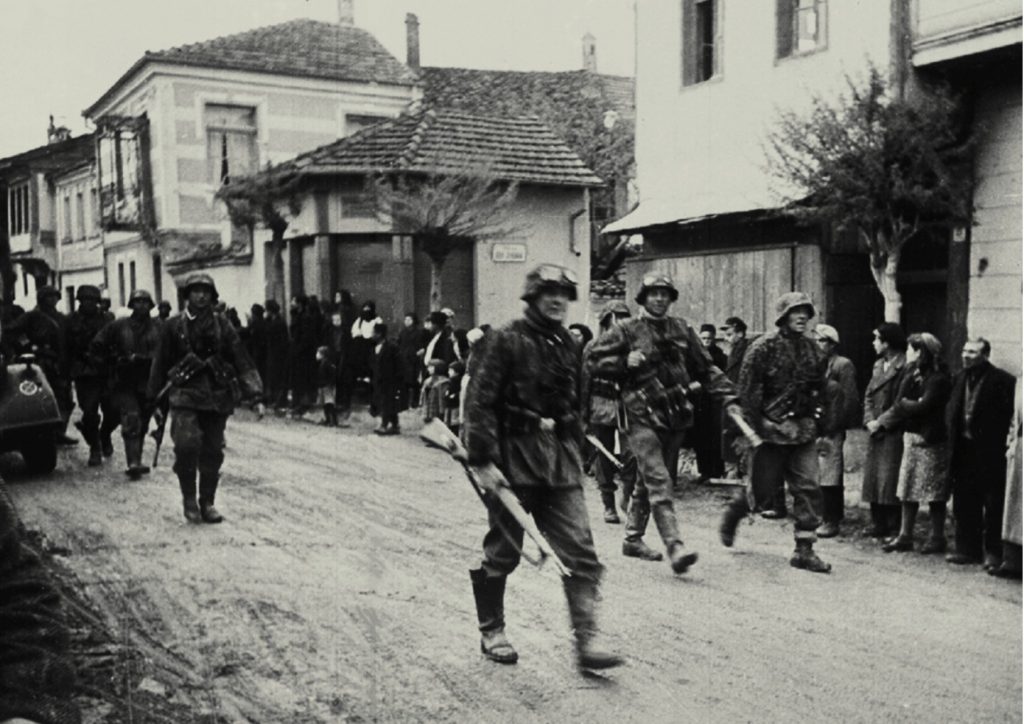 Πόλεμος και Αντίσταση στη Θεσσαλία - Όψεις της ιστορίας της κατά τη δεκαετία του '40 (συλλογικό)