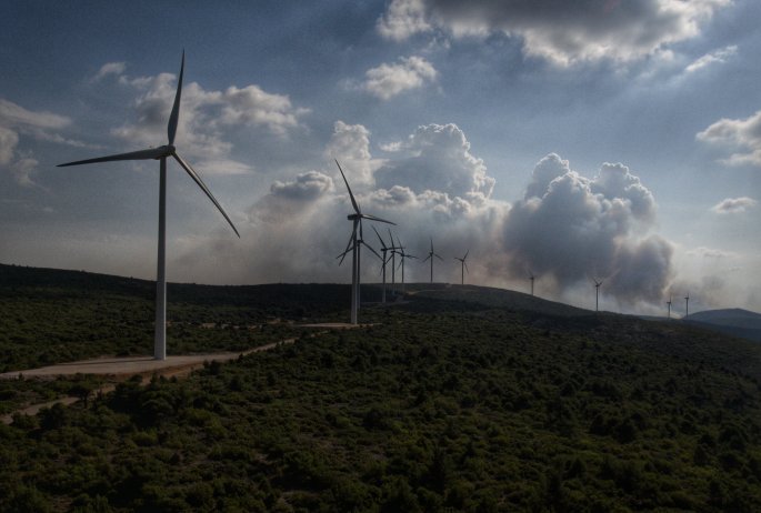 Πρωτοφανής αστυνομοκρατία στα Άγραφα για να στήσει η ιδιωτική εταιρεία τις ανεμογεννήτριές της