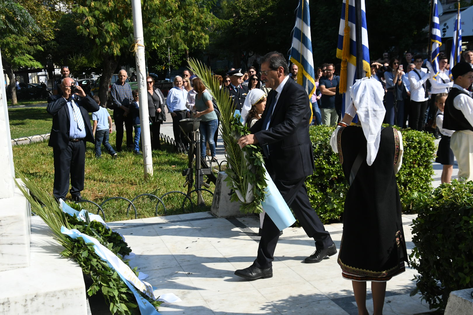 Απέναντι στα κούφια λόγια και τα κηρύγματα αταξικής «ομοψυχίας»: Ο Πελετίδης στον γιορτασμό της 28ης Οκτώβρη