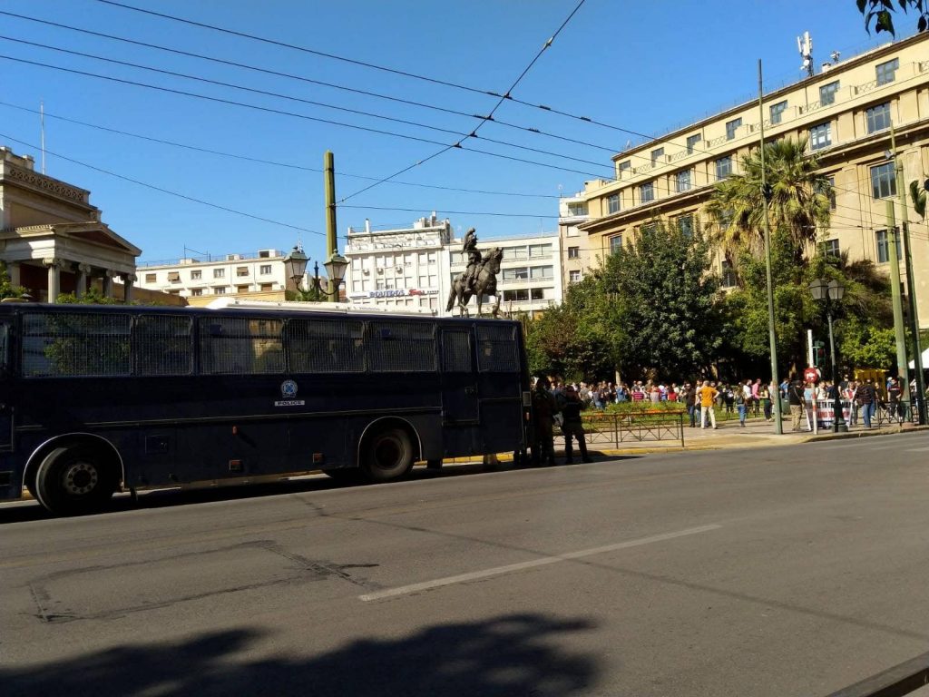 Ως πότε οι λίγοι θα ταλαιπωρούν τους πολλούς; - Αστυνομοκρατία και κλειστοί δρόμοι σε όλη την Αθήνα