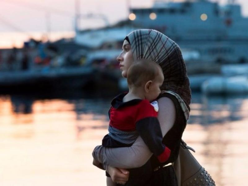 Ιρανή μητέρα 6χρονου παιδιού απειλείται άμεσα με απέλαση - Παρελθόν οικογενειακής κακοποίησης