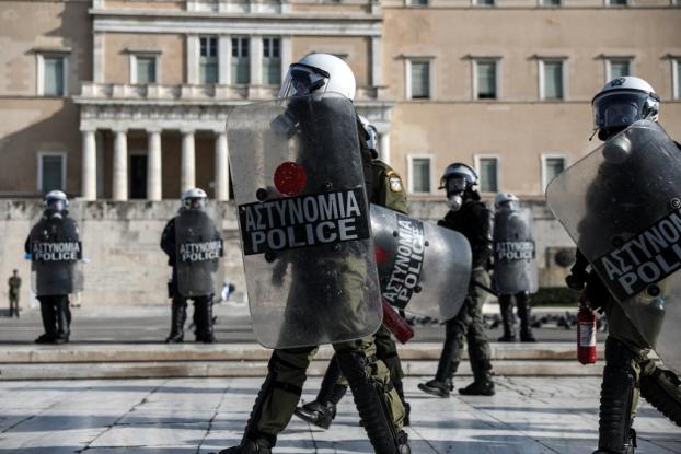 Οι αγωνιστές και το λαϊκό κίνημα, δεν τρομοκρατούνται