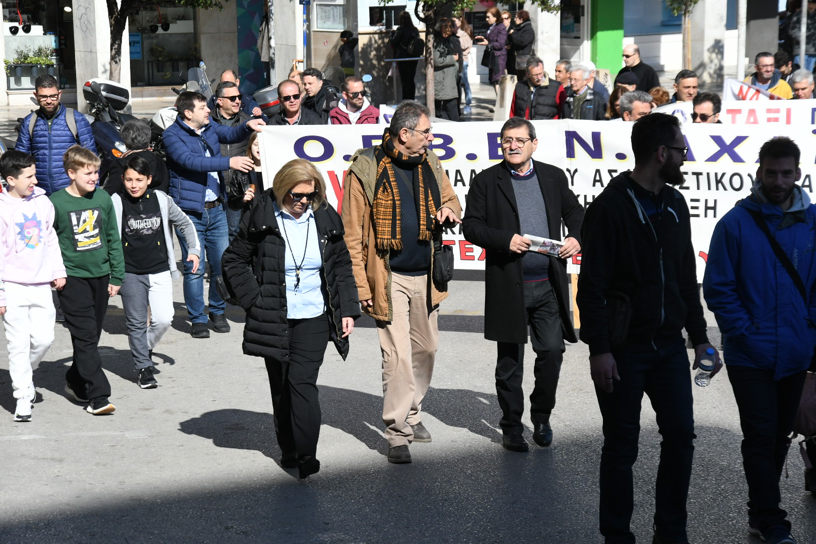 Παρών στην απεργιακή συγκέντρωση των εργαζομένων ο Κώστας Πελετίδης (ΦΩΤΟ)