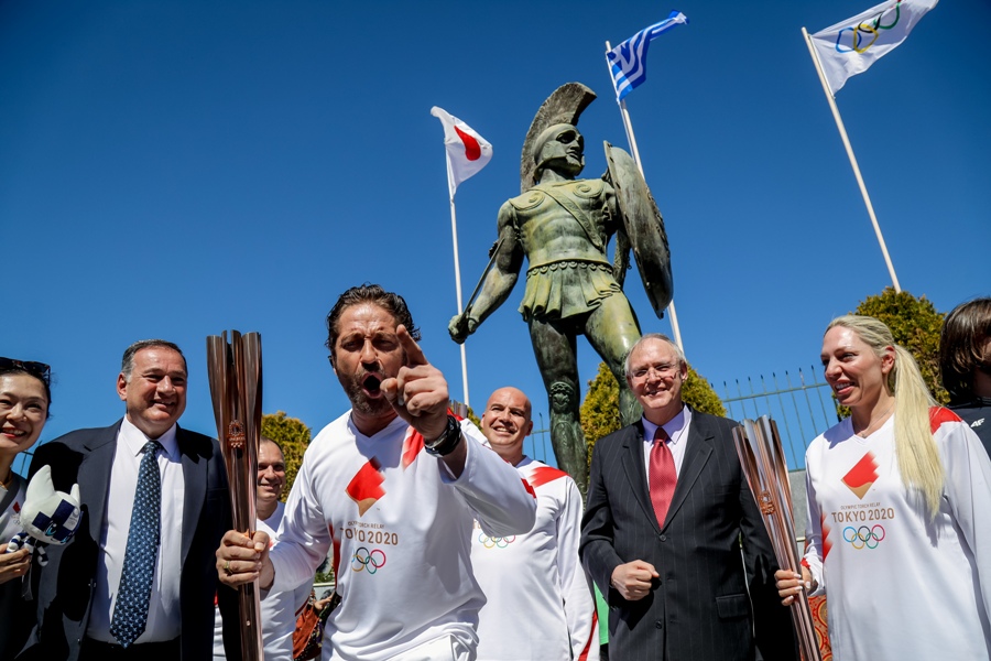 Απαράδεκτα και επικίνδυνα αυτά που συνέβησαν κατά τη λαμπαδηδρομία στη Σπάρτη - Καταγγελία της Ένωσης Φωτορεπόρτερ Ελλάδας