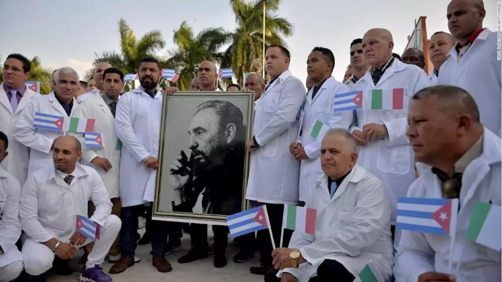 Τσε: «Να είμαστε, πρώτα απ’ όλα, επαναστάτες γιατροί» - Ομιλία σε Κουβανούς φοιτητές της ιατρικής και εργάτες
