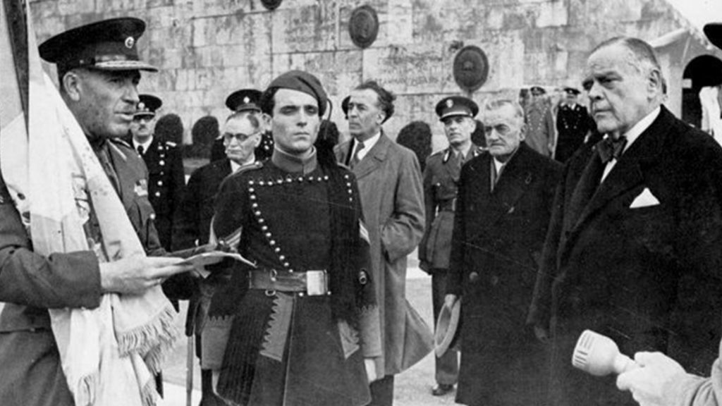 «Ράλληδες, ταγματαλήτες, μπουραντάδες, Γερμανοί…»