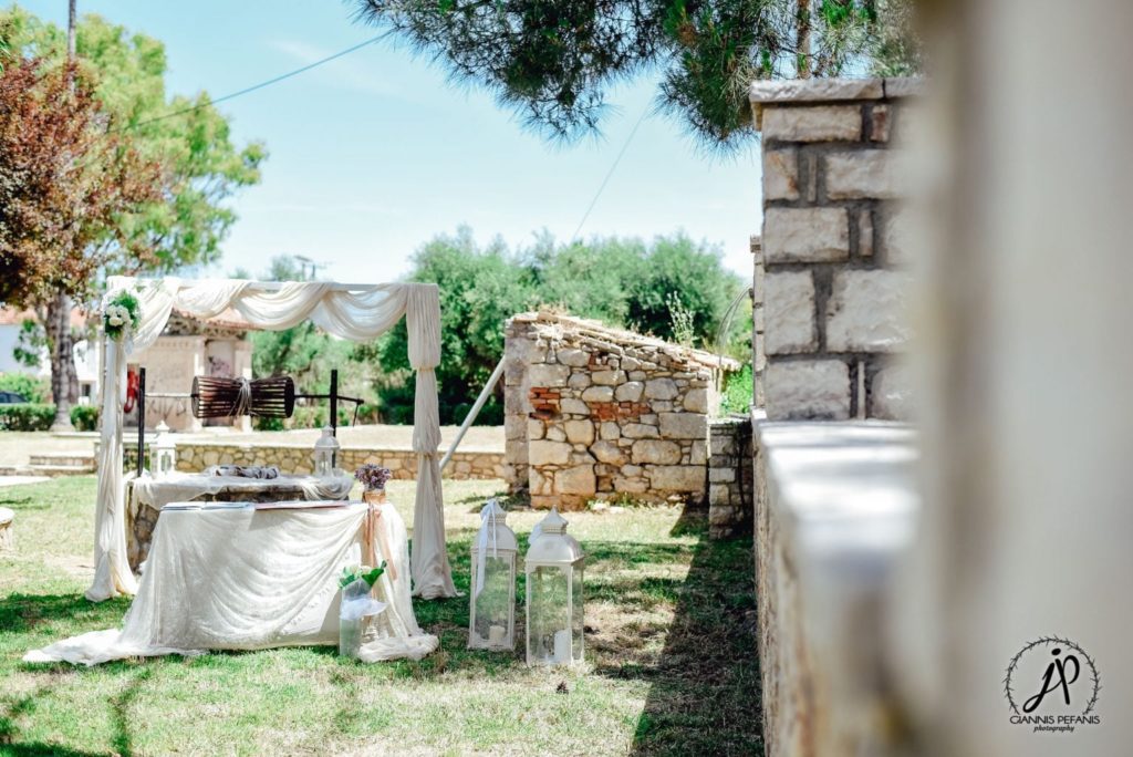 Σε ειδυλλιακό μέρος, δίπλα στη θάλασσα και χωρίς έξοδα οι πολιτικοί γάμοι στην Πάτρα!