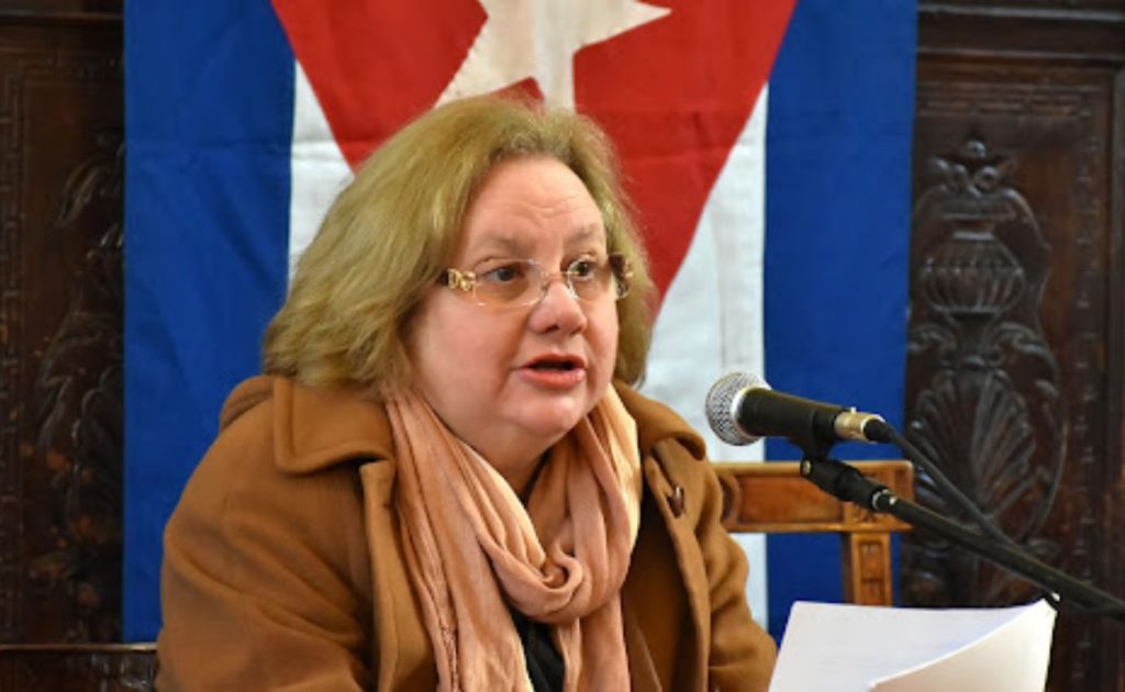 Σέλμις Μαρία Ντομίνγκες Κορτίνα: Ο κουβανικός λαός θα συνεχίσει να αντιστέκεται!